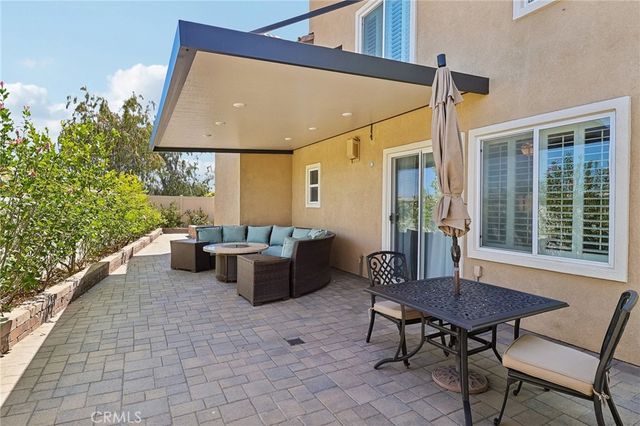 33380 Scarborough Ln, Temecula, CA 92592