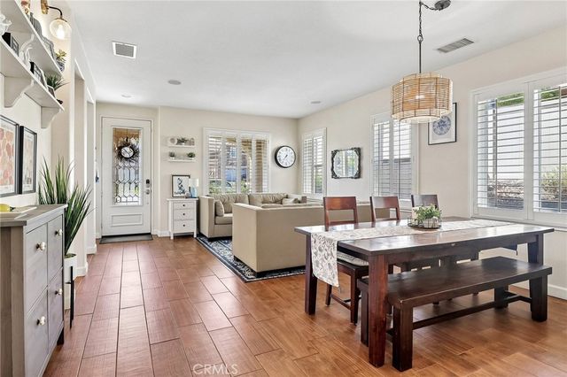 33380 Scarborough Ln, Temecula, CA 92592