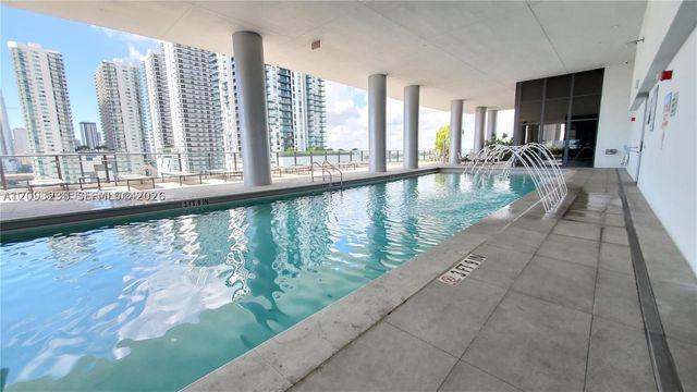 1600 NE 1st Ave 1002, Miami, FL 33132