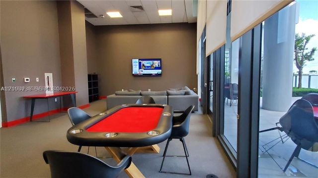1600 NE 1st Ave 1002, Miami, FL 33132
