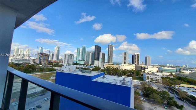 1600 NE 1st Ave 1002, Miami, FL 33132