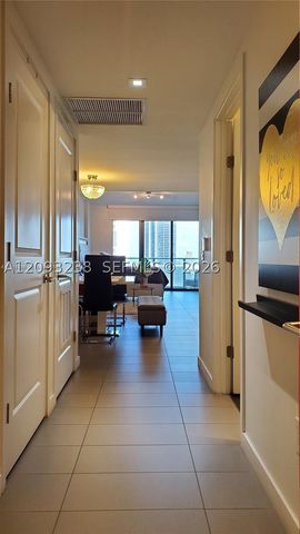 1600 NE 1st Ave 1002, Miami, FL 33132