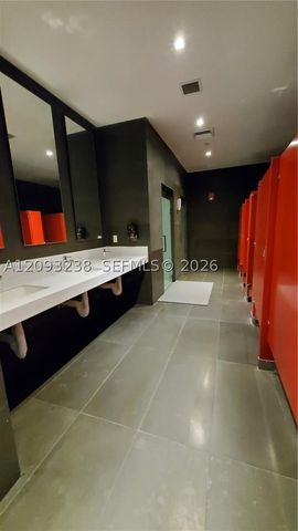 1600 NE 1st Ave 1002, Miami, FL 33132
