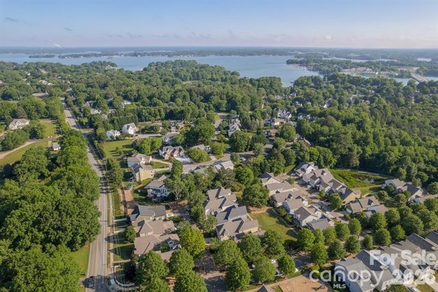 20345 Harroway Drive, Cornelius, NC 28031