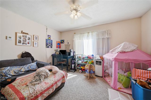5582 S Ridge Road, Madison, OH 44057