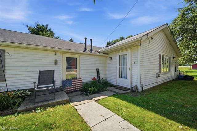5582 S Ridge Road, Madison, OH 44057