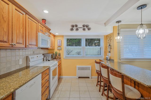 2626 Burro Lane, East Meadow, NY 11554
