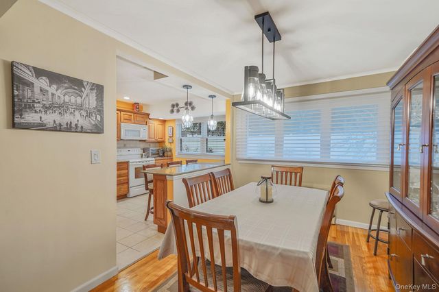 2626 Burro Lane, East Meadow, NY 11554