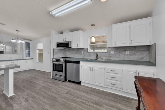 1000 KINGS HIGHWAY 18, Port Charlotte, FL 33980