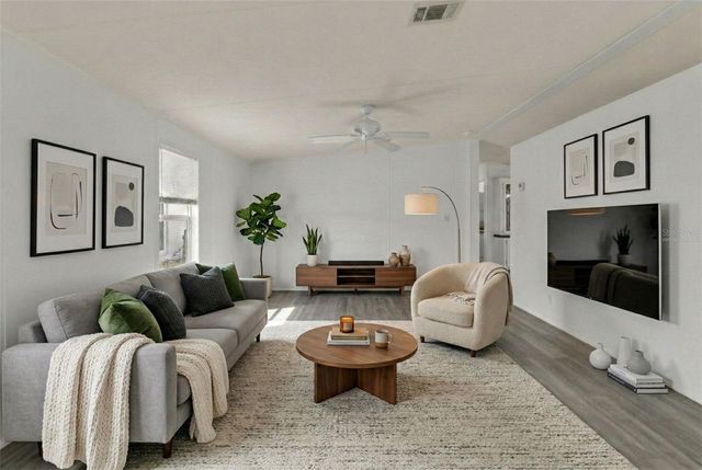 1000 KINGS HIGHWAY 18, Port Charlotte, FL 33980