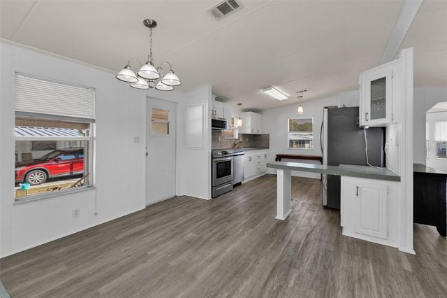 1000 KINGS HIGHWAY 18, Port Charlotte, FL 33980