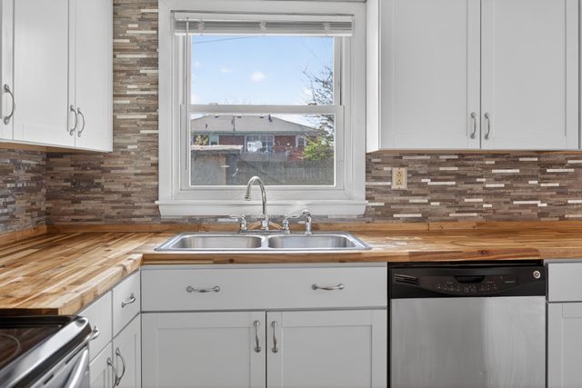 596 Bishop Drive, Lexington, KY 40505