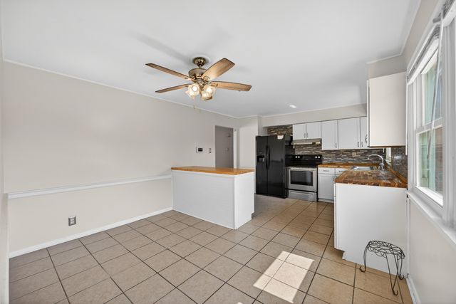 596 Bishop Drive, Lexington, KY 40505