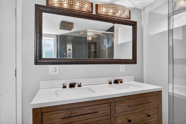 596 Bishop Drive, Lexington, KY 40505