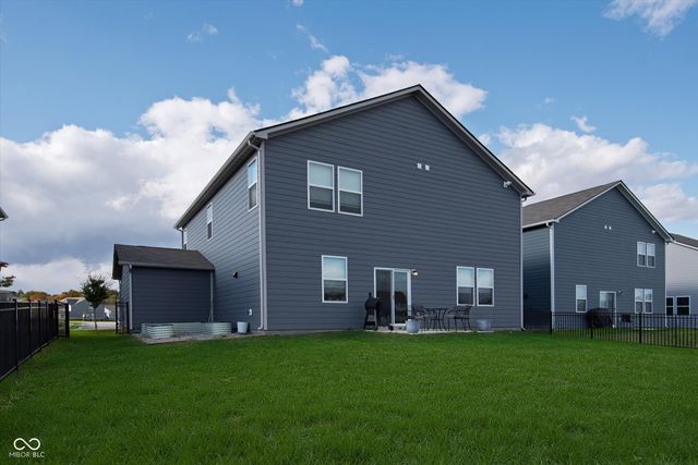 15922 Winnower Drive, Noblesville, IN 46060