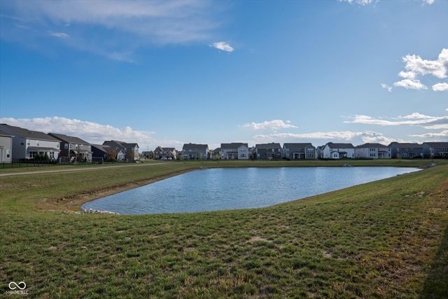 15922 Winnower Drive, Noblesville, IN 46060