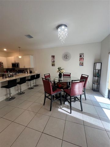 20368 NW 4th Path, Miami Gardens, FL 33169