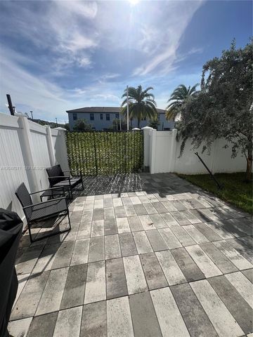 20368 NW 4th Path, Miami Gardens, FL 33169