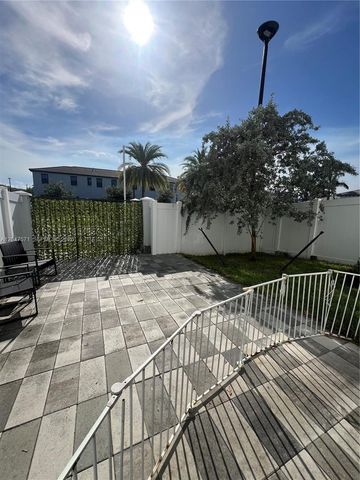 20368 NW 4th Path, Miami Gardens, FL 33169