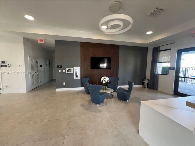 20368 NW 4th Path, Miami Gardens, FL 33169