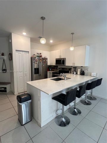 20368 NW 4th Path, Miami Gardens, FL 33169