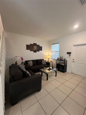 20368 NW 4th Path, Miami Gardens, FL 33169