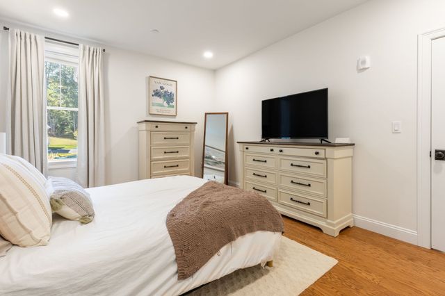 7 E Dexter Ave 38, Woburn, MA 01801