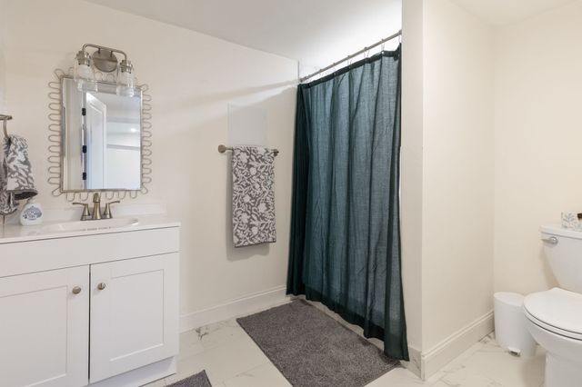 7 E Dexter Ave 38, Woburn, MA 01801