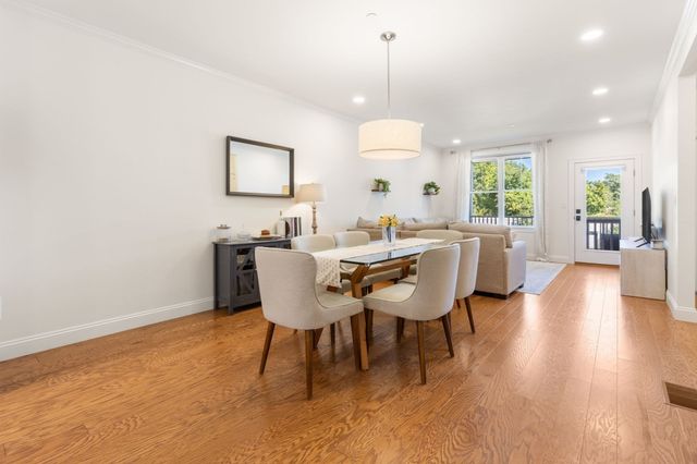 7 E Dexter Ave 38, Woburn, MA 01801