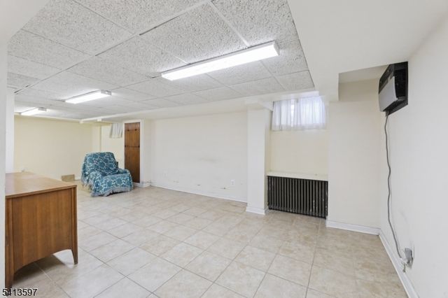 185 Park Ave, Passaic City, NJ 07055