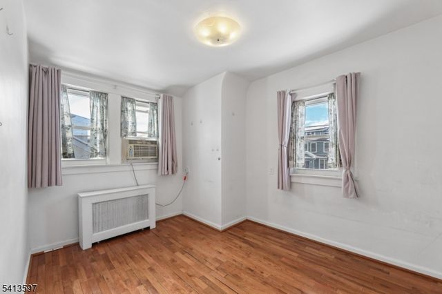 185 Park Ave, Passaic City, NJ 07055