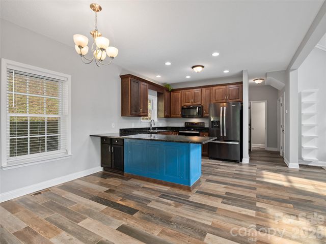 133 Shadow Oak Lane, Clyde, NC 28721