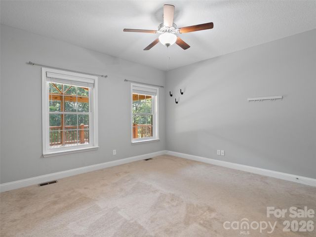 133 Shadow Oak Lane, Clyde, NC 28721