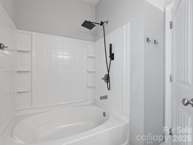 133 Shadow Oak Lane, Clyde, NC 28721