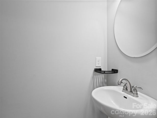 133 Shadow Oak Lane, Clyde, NC 28721