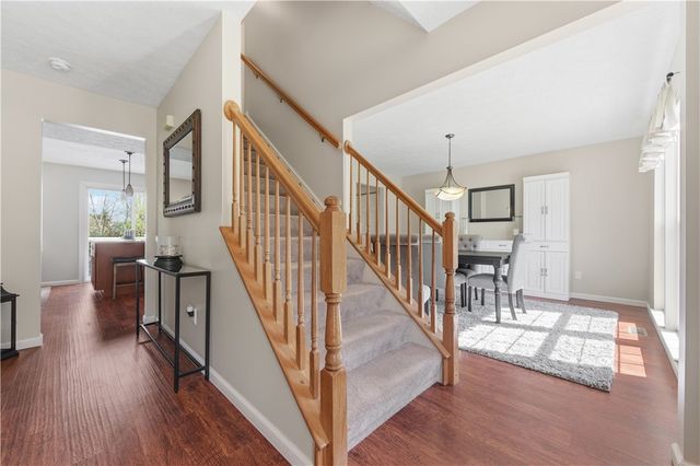 2225 Watchfield Dr, South Park, PA 15129