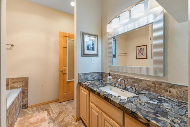 1524 Tejana Mesa Place NE, Albuquerque, NM 87112