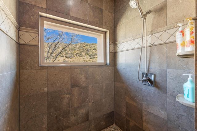 1524 Tejana Mesa Place NE, Albuquerque, NM 87112