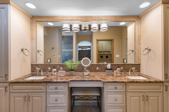 1524 Tejana Mesa Place NE, Albuquerque, NM 87112