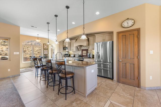 1524 Tejana Mesa Place NE, Albuquerque, NM 87112