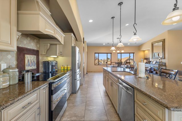 1524 Tejana Mesa Place NE, Albuquerque, NM 87112