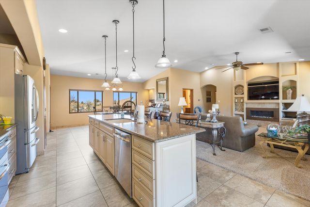 1524 Tejana Mesa Place NE, Albuquerque, NM 87112