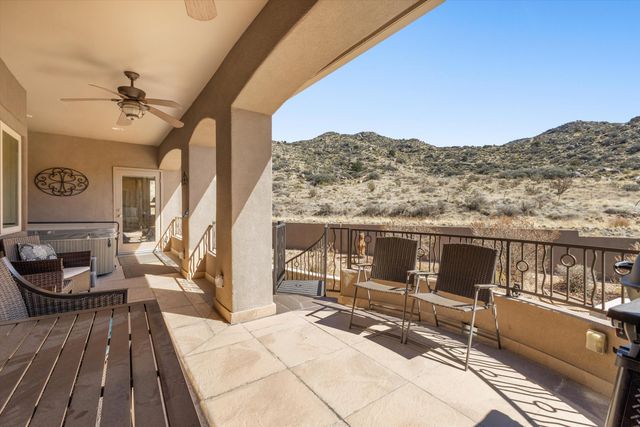 1524 Tejana Mesa Place NE, Albuquerque, NM 87112