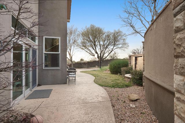 1524 Tejana Mesa Place NE, Albuquerque, NM 87112