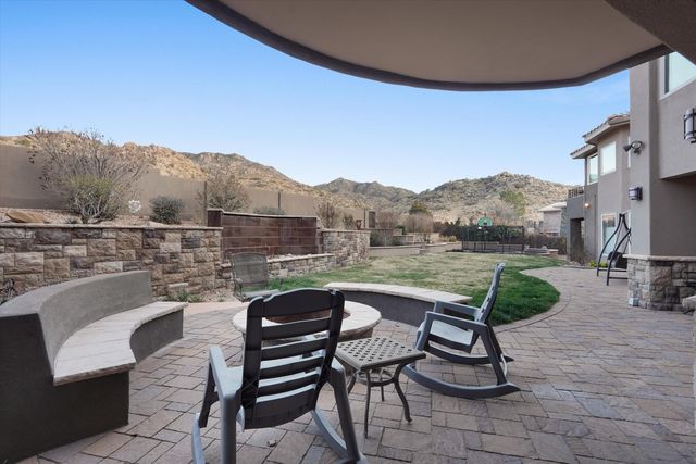 1524 Tejana Mesa Place NE, Albuquerque, NM 87112