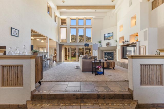 1524 Tejana Mesa Place NE, Albuquerque, NM 87112