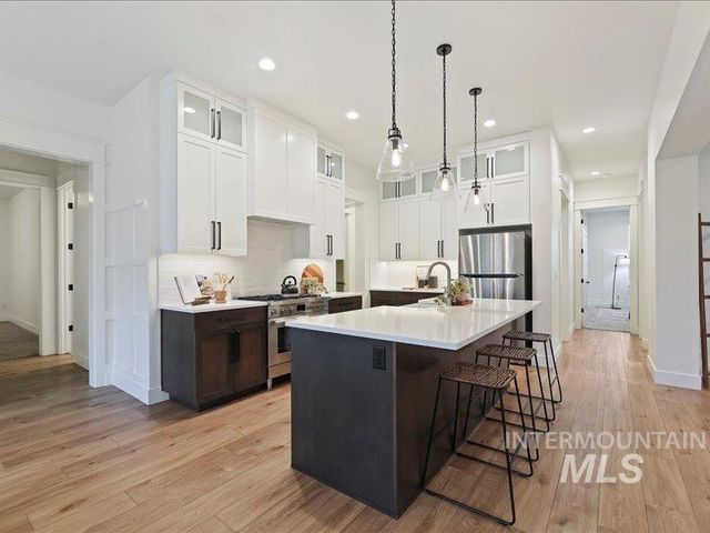 3882 W Haverhill St, Eagle, ID 83616