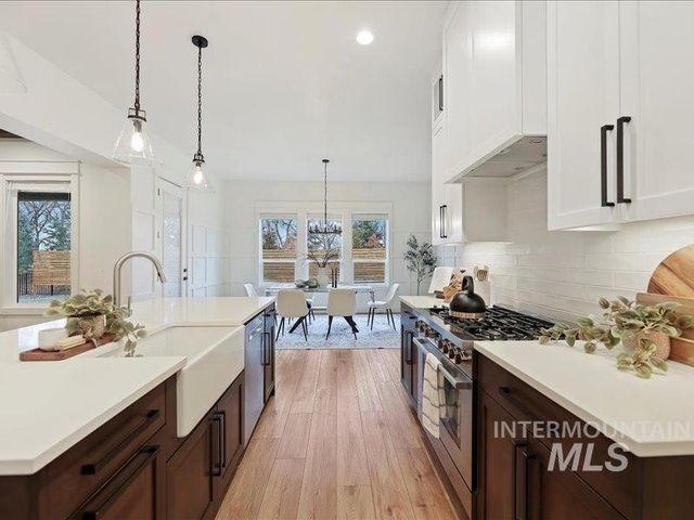 3882 W Haverhill St, Eagle, ID 83616