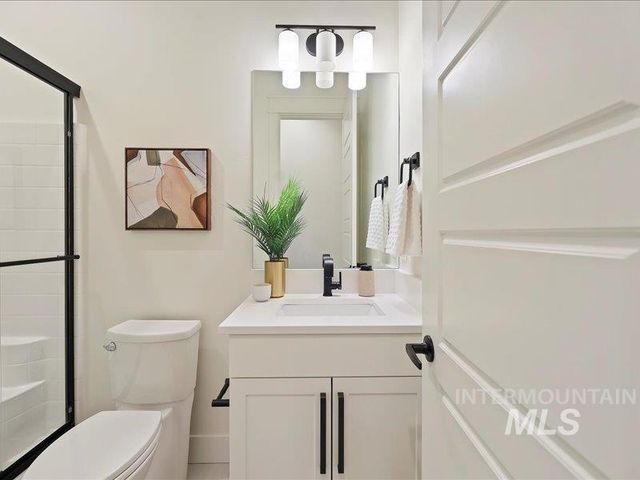 3882 W Haverhill St, Eagle, ID 83616