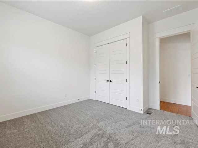 3882 W Haverhill St, Eagle, ID 83616